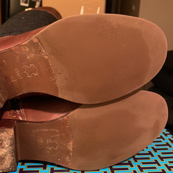 Tory Burch Rosalie 30mm Riding Boots, Almond/ Charcoal, Size 6.5 - Picture 10 of 14